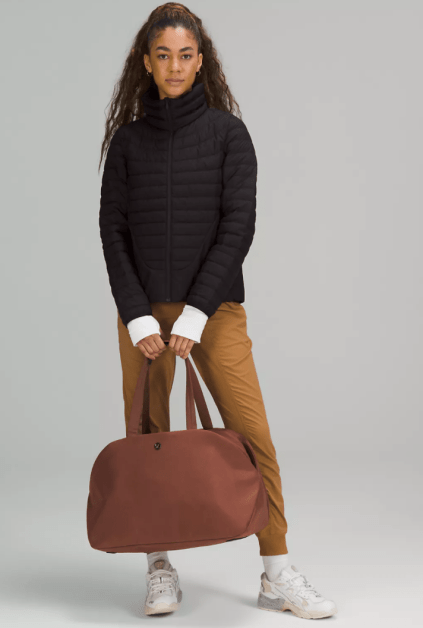 11 Best Lululemon Bags for Traveling: Travel Like a Boss 162 lululemon go getter bag
