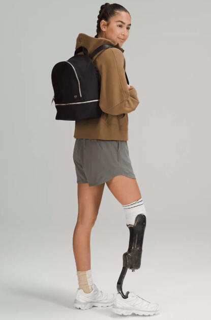 11 Best Lululemon Bags for Traveling: Travel Like a Boss 165 lululemon bags for traveling